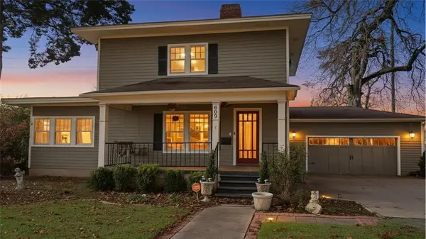 609 N Ash Street, Pauls Valley, OK 73075