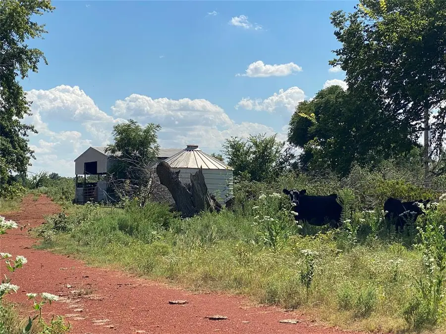 Address Withheld By Seller, Crescent, OK 73028 - Image #3