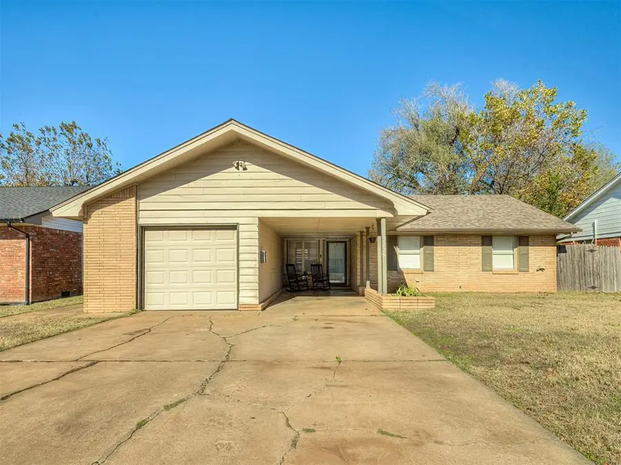 2825 Kent Drive, Oklahoma City, OK 73120 - Image #2