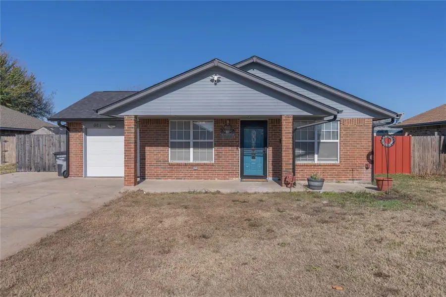 961 N Windermere Drive, Moore, OK 73160 - Image #2