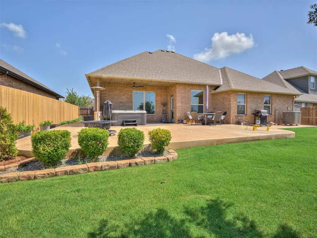 10824 NW 32nd Terrace, Yukon, OK 73099 - Image #1