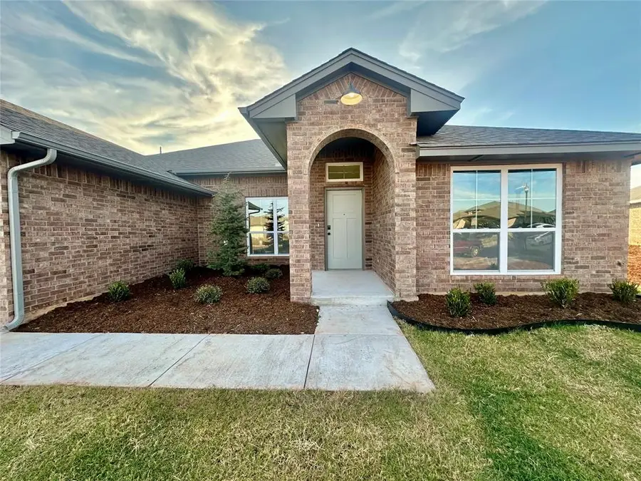 18325 Austin Court, Edmond, OK 73012 - Image #2