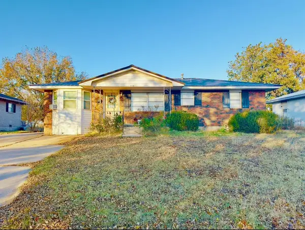 305 Gary Street, Mangum, OK 73554