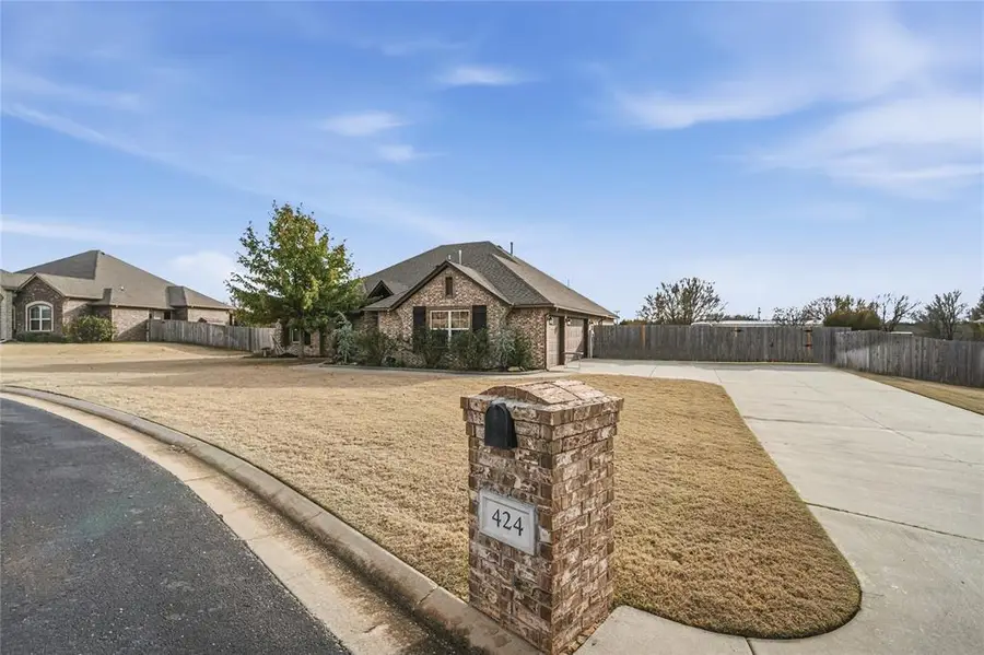 424 Prairie Run, Edmond, OK 73034 - Image #3