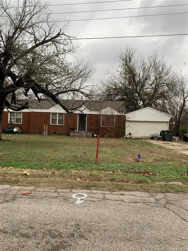 3920 E Fairview Drive, Del City, OK 73115