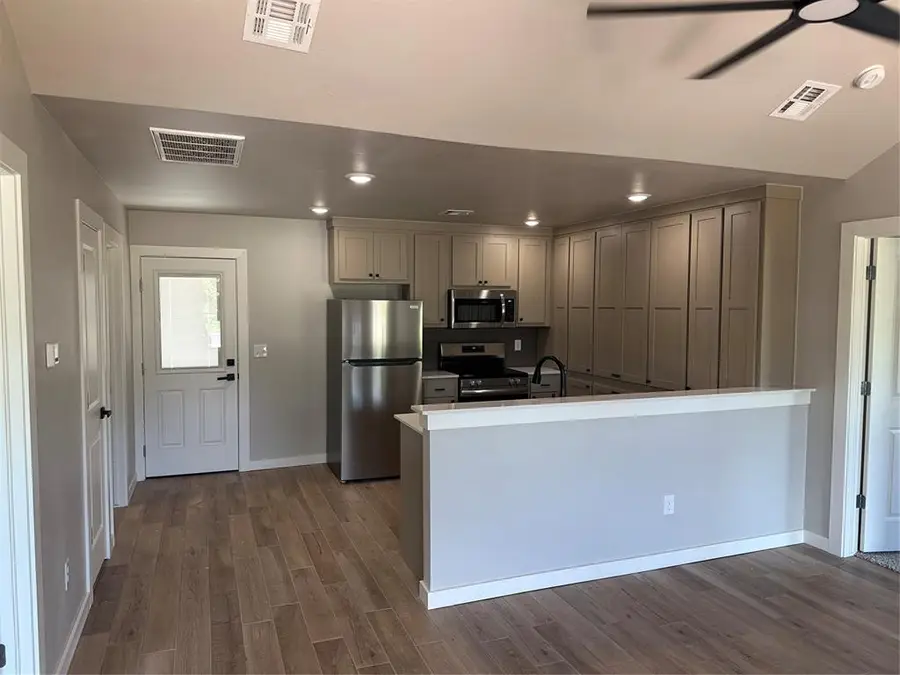 1322 E Margaret Street, Shawnee, OK 74801 - Image #2