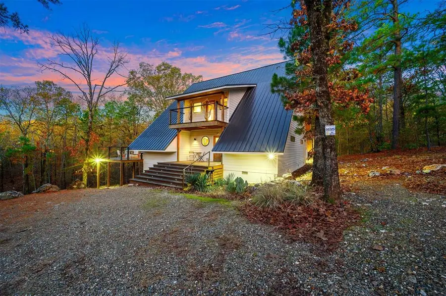 265 Woodland Hills Trail, Broken Bow, OK 74728 - Image #2