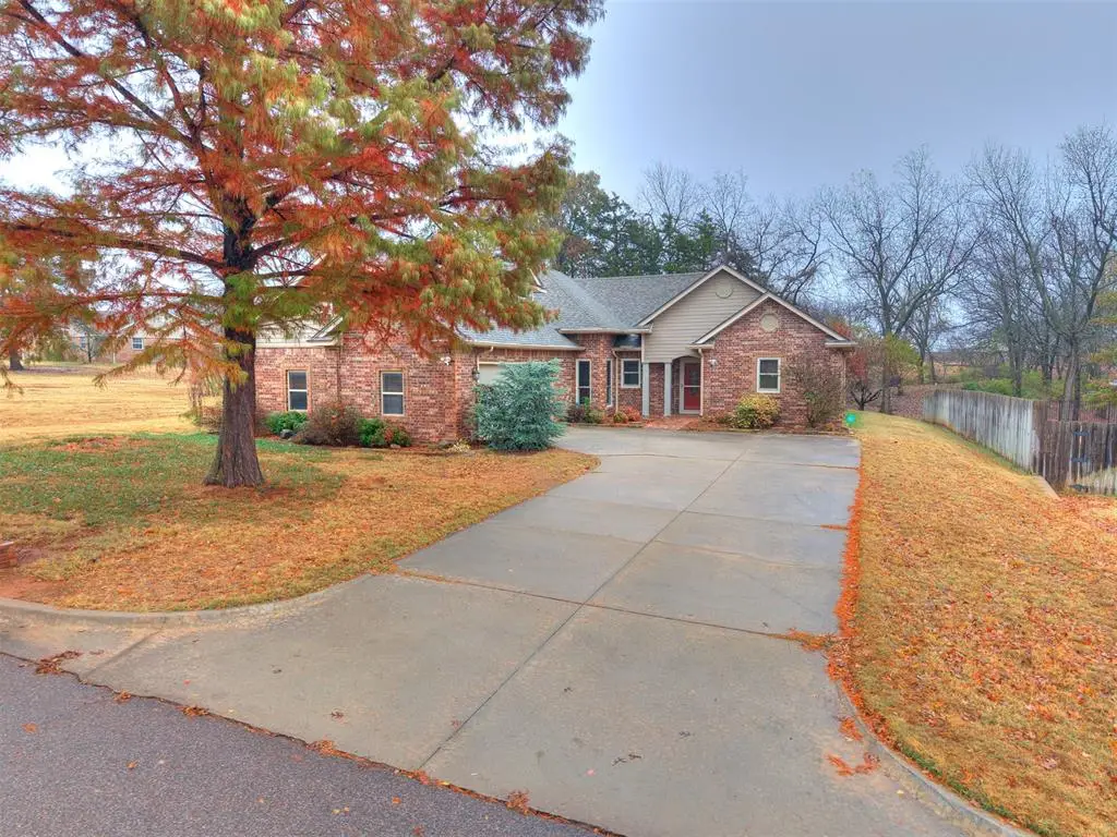 661 Lakeside Drive, Noble, OK 73068 - Image #1