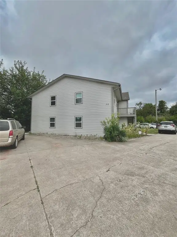 309 Falcon Court, Norman, OK 73069