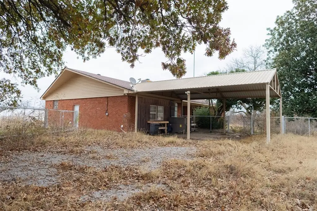 10971 N 3260 County Road, Pauls Valley, OK 73075 - Image #1