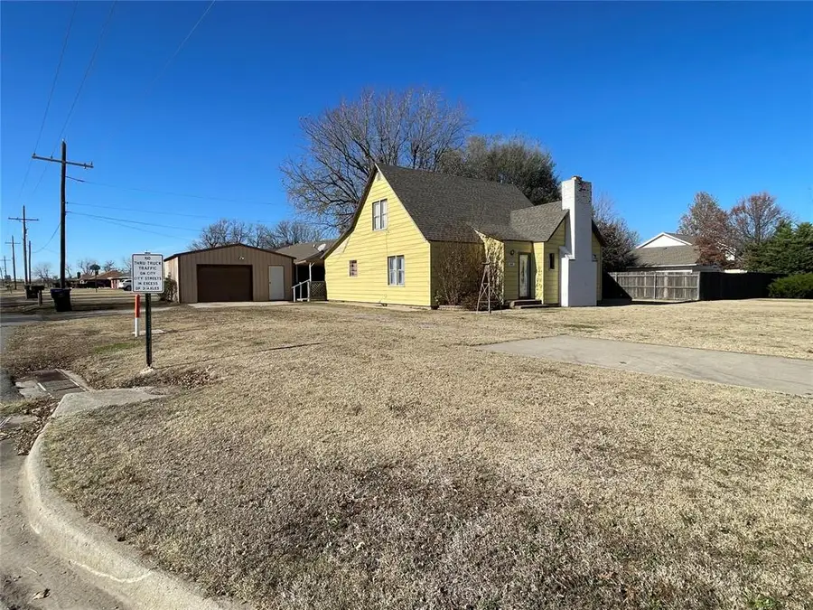 601 NW 3rd Street, Minco, OK 73059 - Image #2