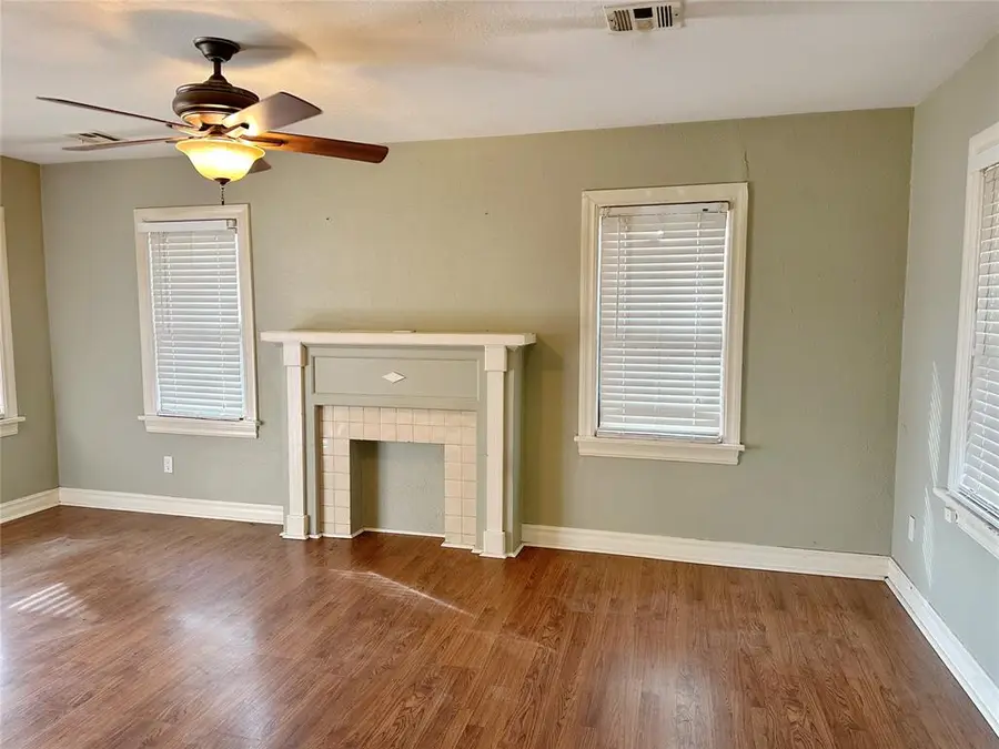 3715 NW 8th Street, Oklahoma City, OK 73107 - Image #3