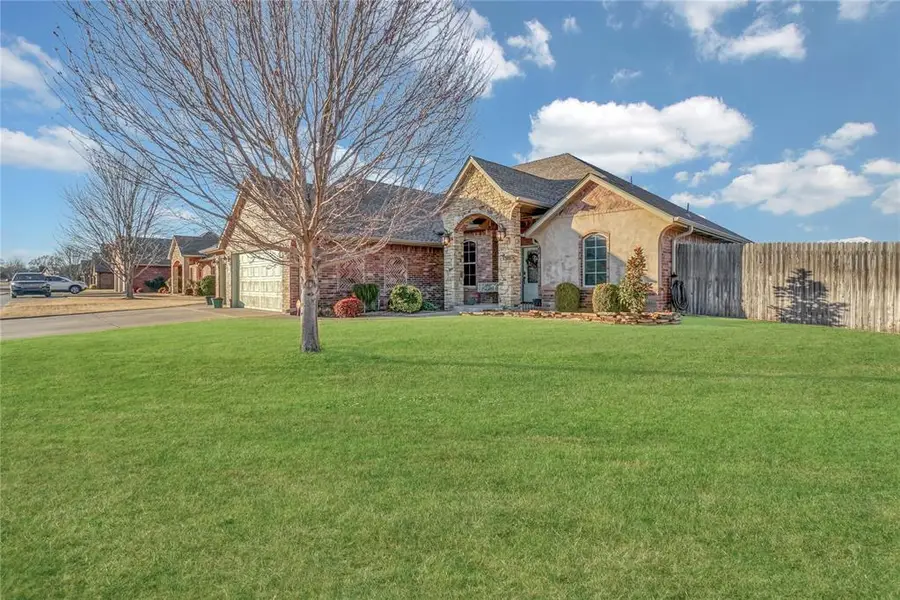 2109 Pinnacle Drive, Weatherford, OK 73096 - Image #2