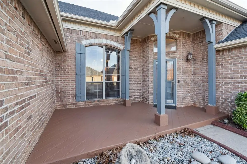 8828 NW 121st Street, Oklahoma City, OK 73162 - Image #1