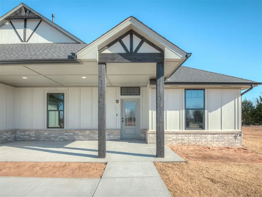 1852 Cattle Drive, Guthrie, OK 73044 - Image #3