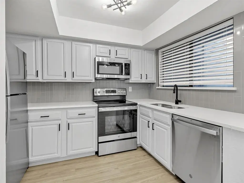 11550 N May Avenue #206, Oklahoma City, OK 73120 - Image #1