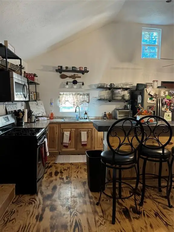 521 E Davis Street, Tipton, OK 73570