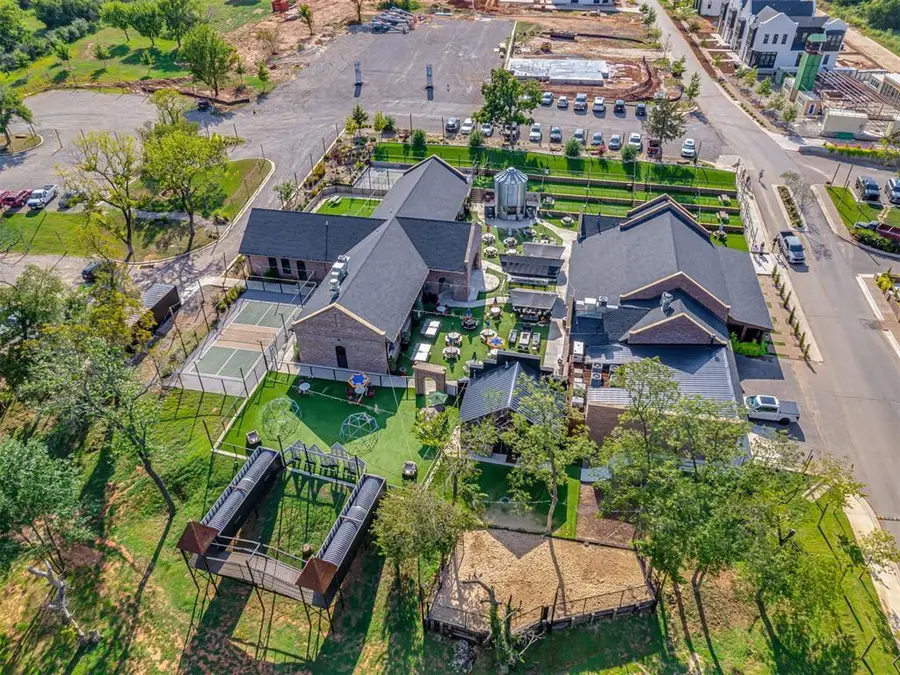 18266 Willowbrooke Court, Norman, OK 73093 - Image #3