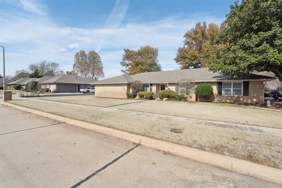 3919 Northridge Road, Norman, OK 73072 - Image #2