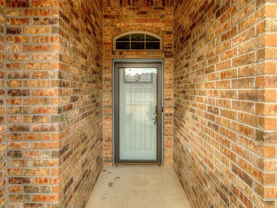 11713 SW 14th Street, Yukon, OK 73099 - Image #3