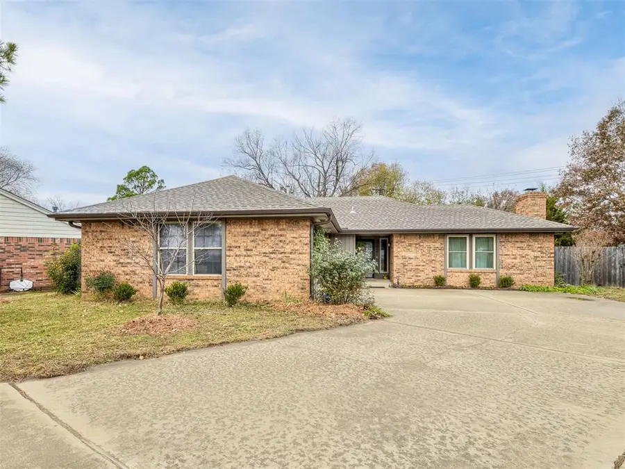 522 Fenwick Court, Norman, OK 73072 - Image #2