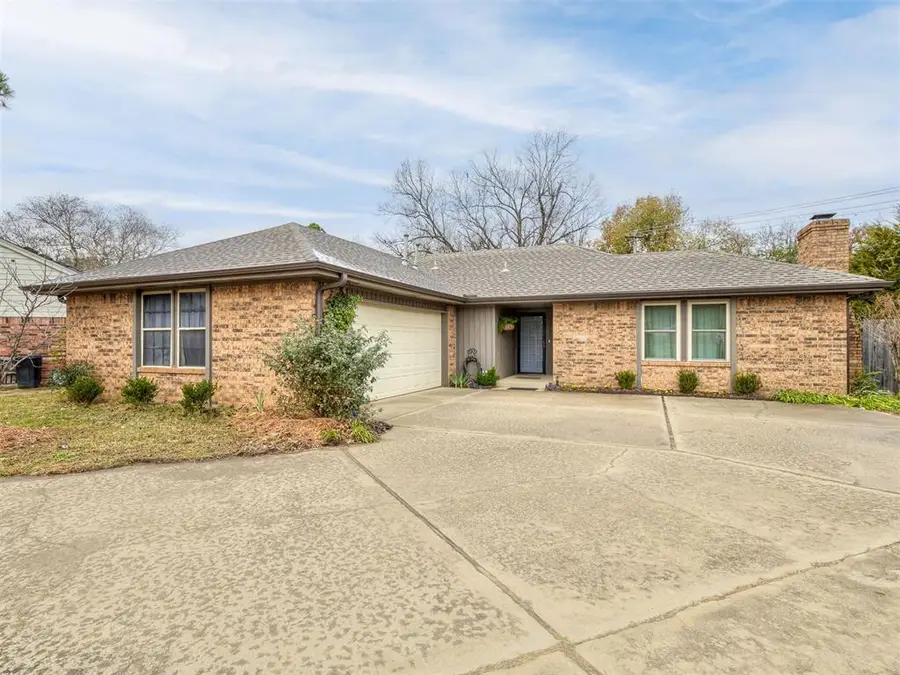 522 Fenwick Court, Norman, OK 73072 - Image #3