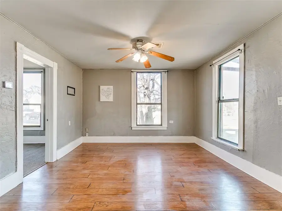 521 N 11th Street, Guthrie, OK 73044 - Image #3