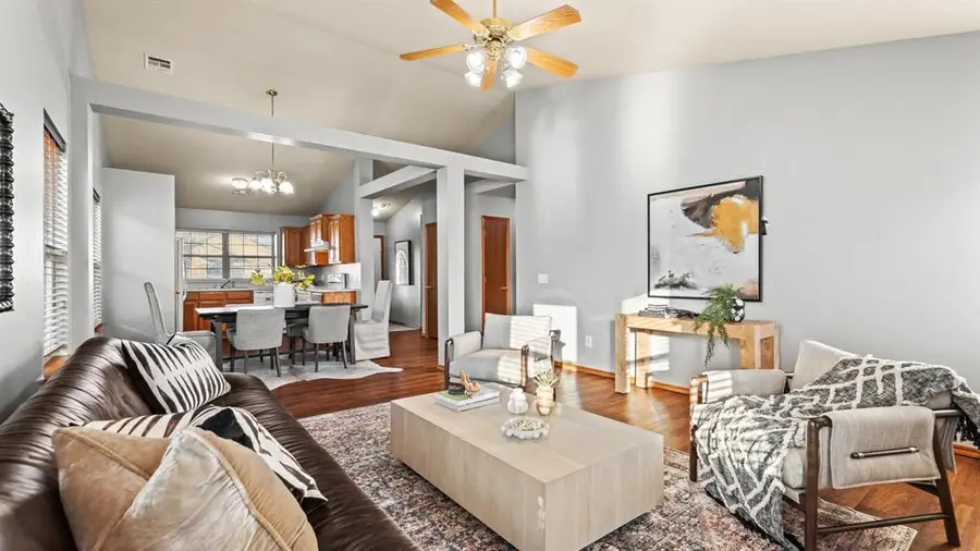 10636 NW 34th Terrace, Yukon, OK 73099 - Image #2