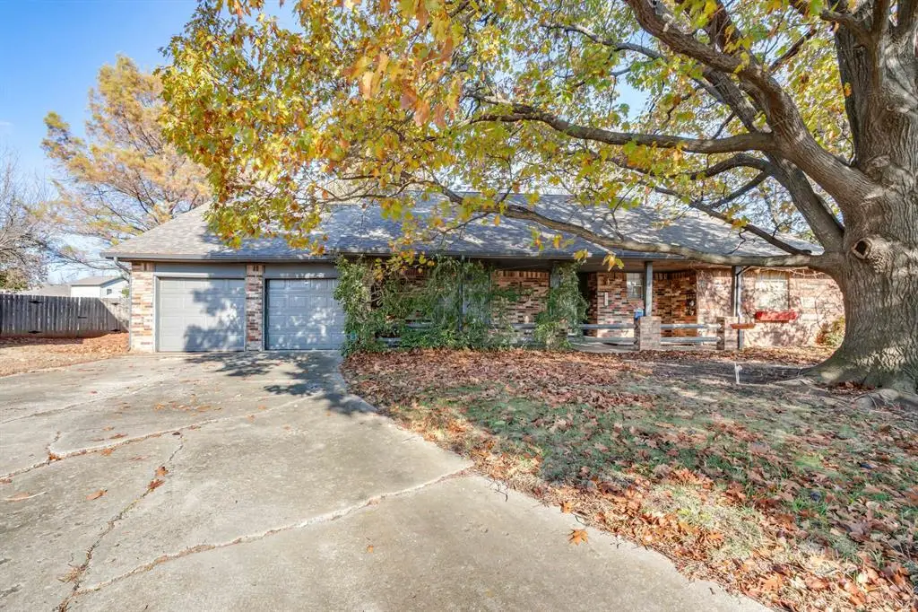 1421 Pheasant Run Court, Norman, OK 73072 - Image #1