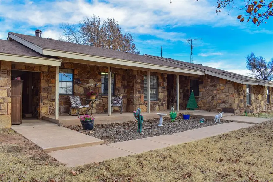 19407 State Highway 34, Mangum, OK 73554 - Image #3