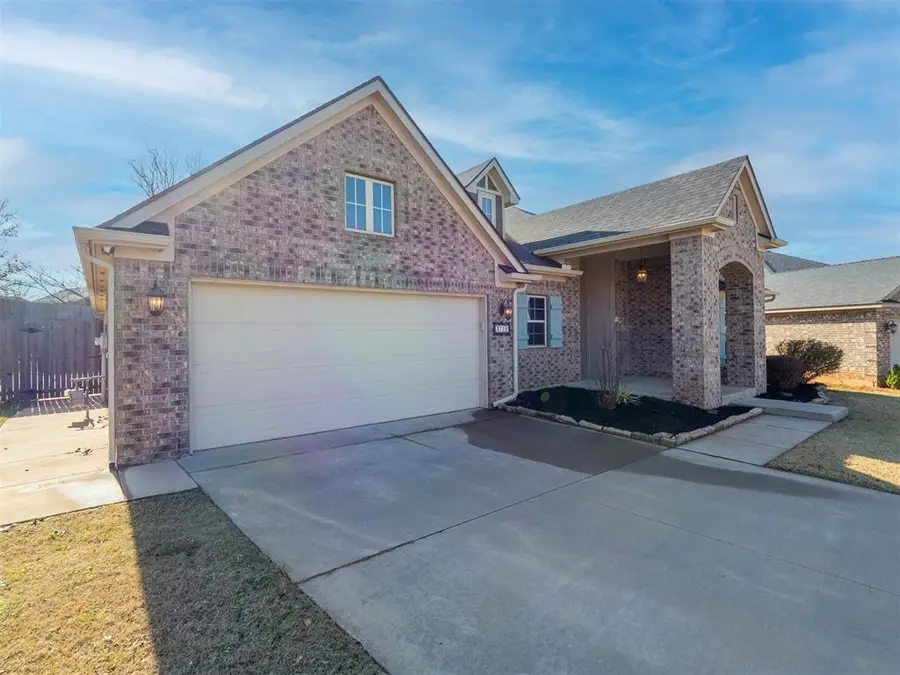 3718 Painted Bird Lane, Norman, OK 73071 - Image #3