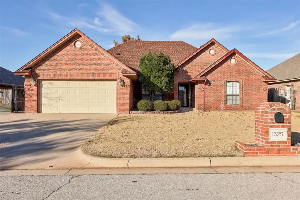 1325 SW 121st Place, Oklahoma City, OK 73170 - Image #1