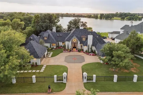 18909 Saddle River Drive, Edmond, OK 73012