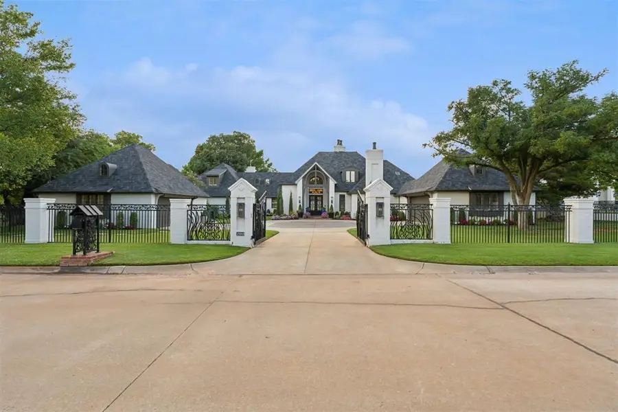 18909 Saddle River Drive, Edmond, OK 73012 - Image #3