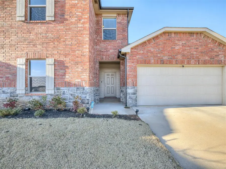 2709 Alice Way, Yukon, OK 73099 - Image #3