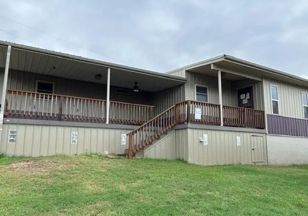 9887 N 2131 Road, Foss, OK 73647 - Image #1