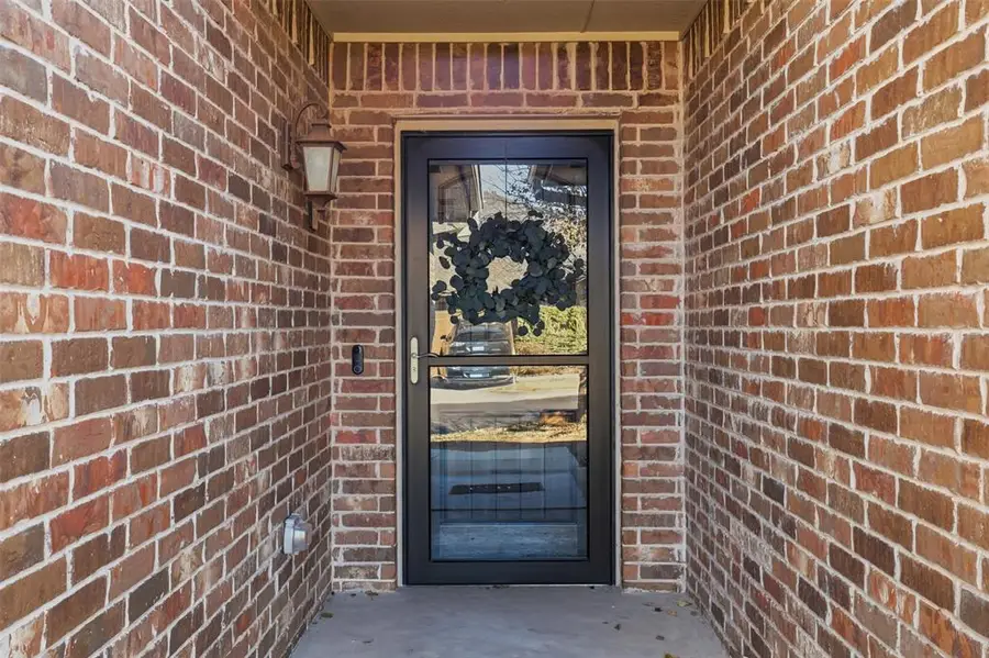 11216 Arbor Lake Drive, Oklahoma City, OK 73170 - Image #2