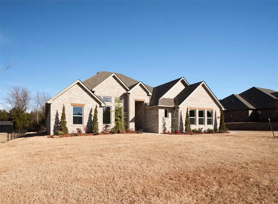 9217 SW 92nd Street, Mustang, OK 73064 - Image #2