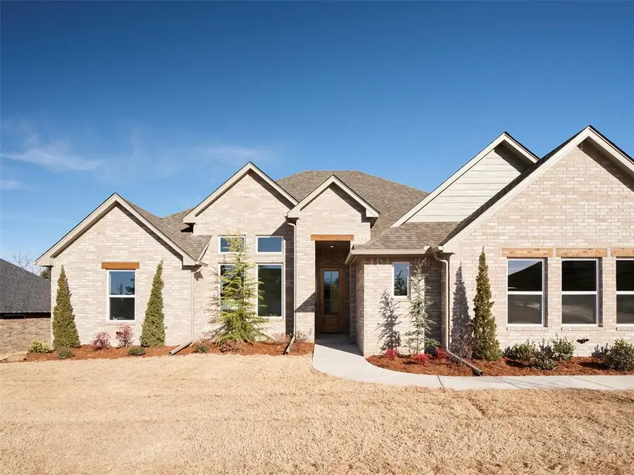 9217 SW 92nd Street, Mustang, OK 73064 - Image #3