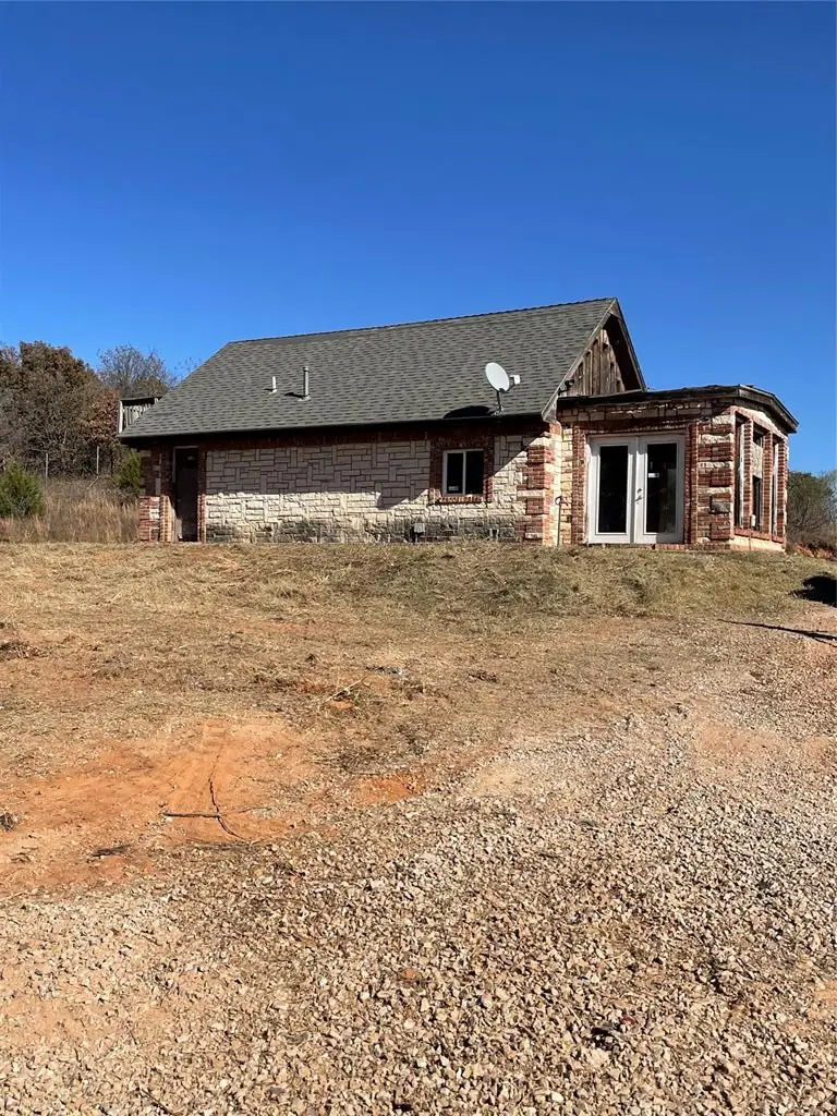15701 Mountain View Drive, Noble, OK 73068 - Image #1