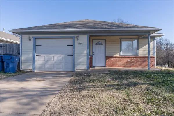 624 S Ash Street, Guthrie, OK 73044