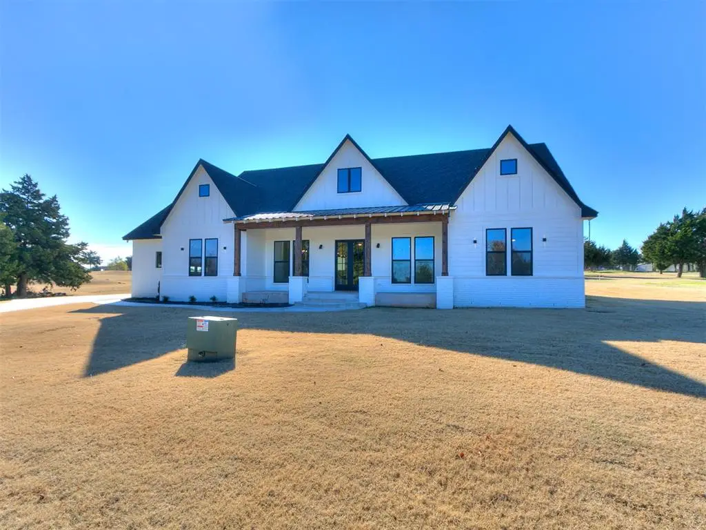 5812 Cimarron Manor, Guthrie, OK 73044 - Image #1