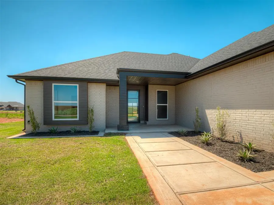 25198 Scarlett Street, Cashion, OK 73016 - Image #3