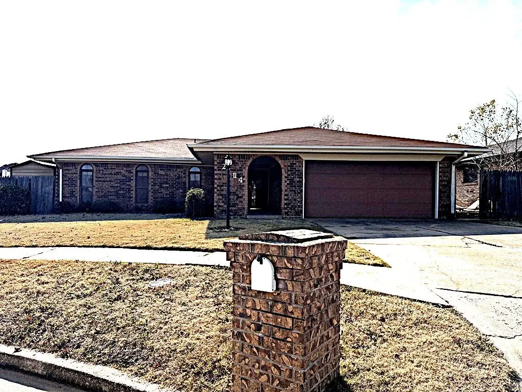 2504 SW 92nd Street, Oklahoma City, OK 73159 - Image #1