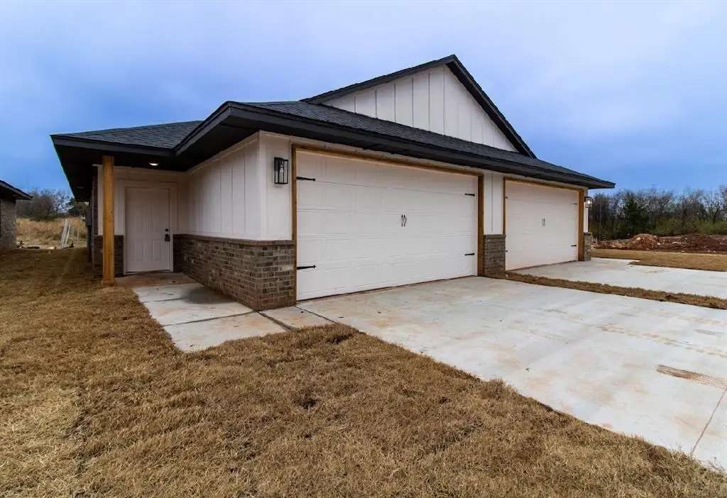 8800 N Shartel Avenue #A & B, Oklahoma City, OK 73114 - Image #1