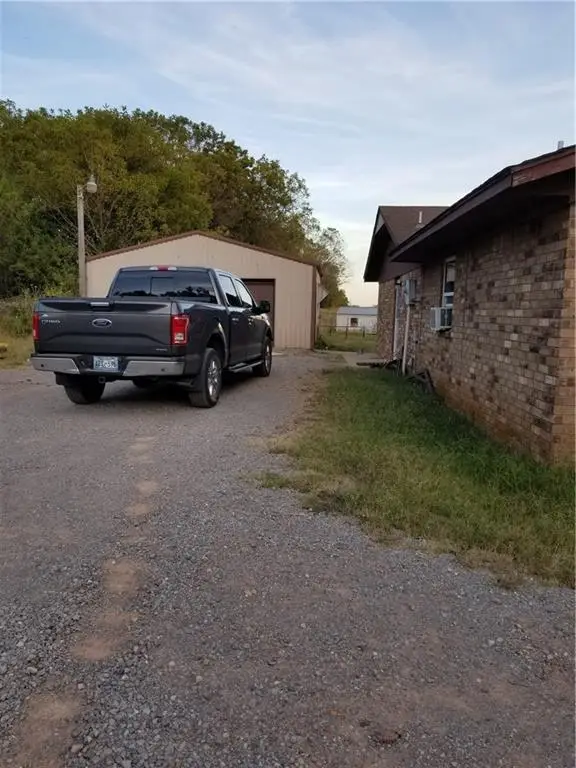 26242 Fernwood Road, Washington, OK 73093 - Image #2