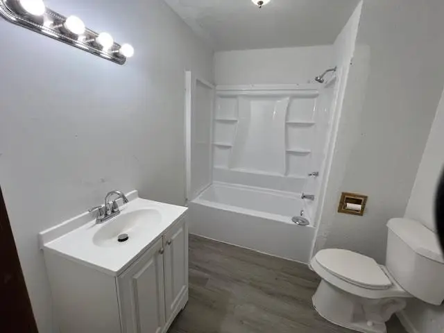 300 N Lowe, Hobart, OK 73651 - Image #3