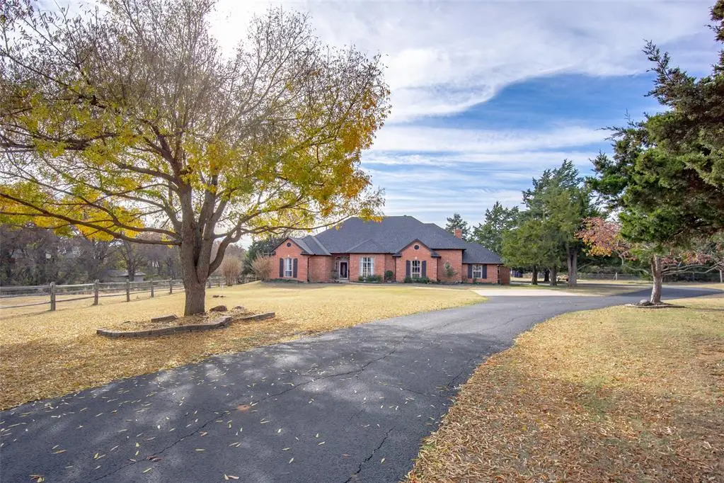 2101 Blue Gramma Drive, Edmond, OK 73034 - Image #1