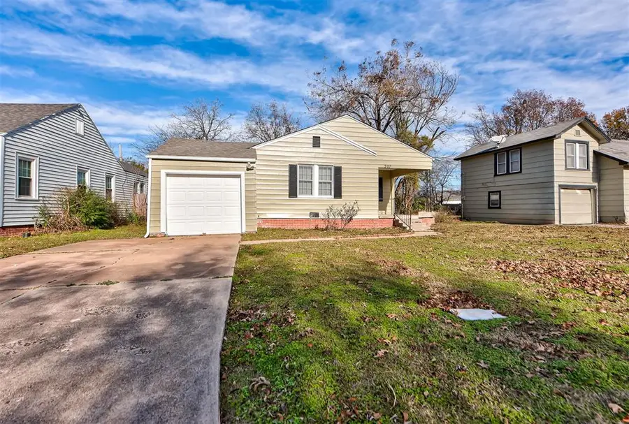 207 W Ercoupe Drive, Oklahoma City, OK 73110 - Image #2