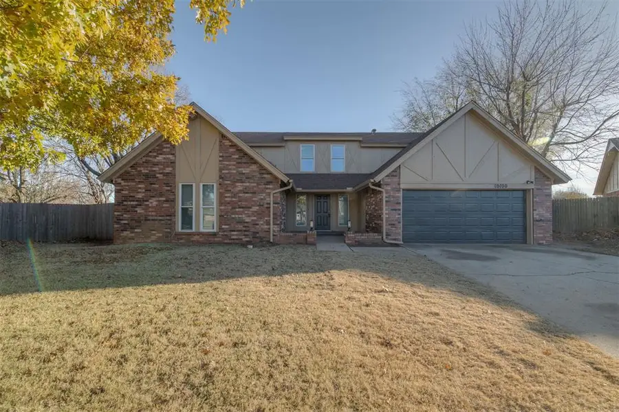 10100 Thompkins Circle, Oklahoma City, OK 73162 - Image #3